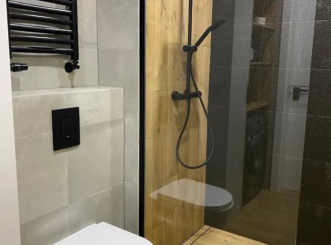 Plac Unii Justyna Lägenhet